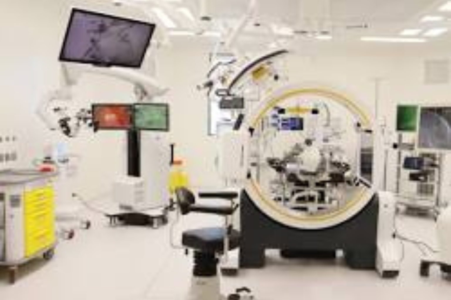 Agadir Health News: First Robotic Surgery Platform Launched 2026