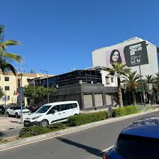 Merry Studio Hotel